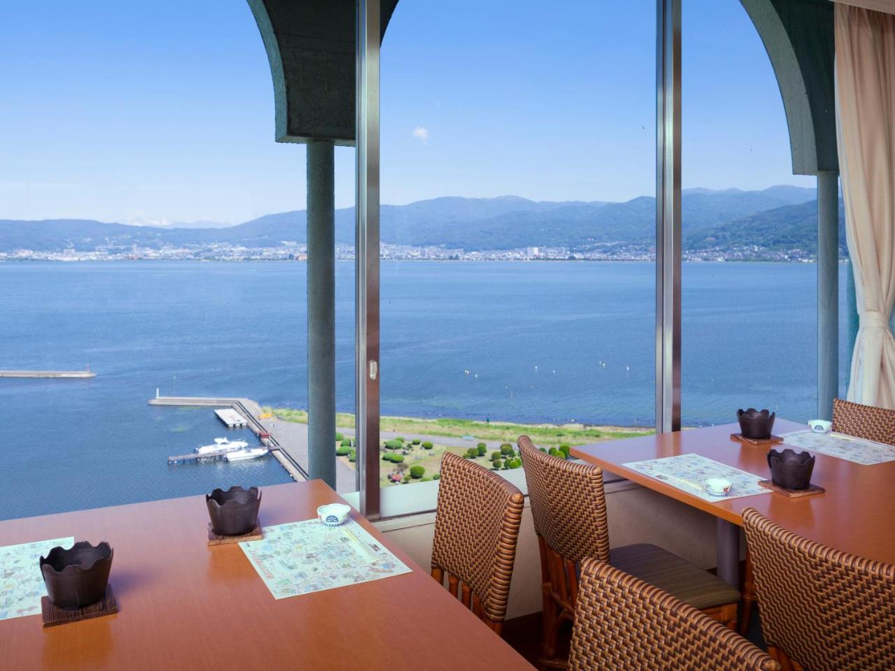 Suwa Lakeside Hotel Экстерьер фото