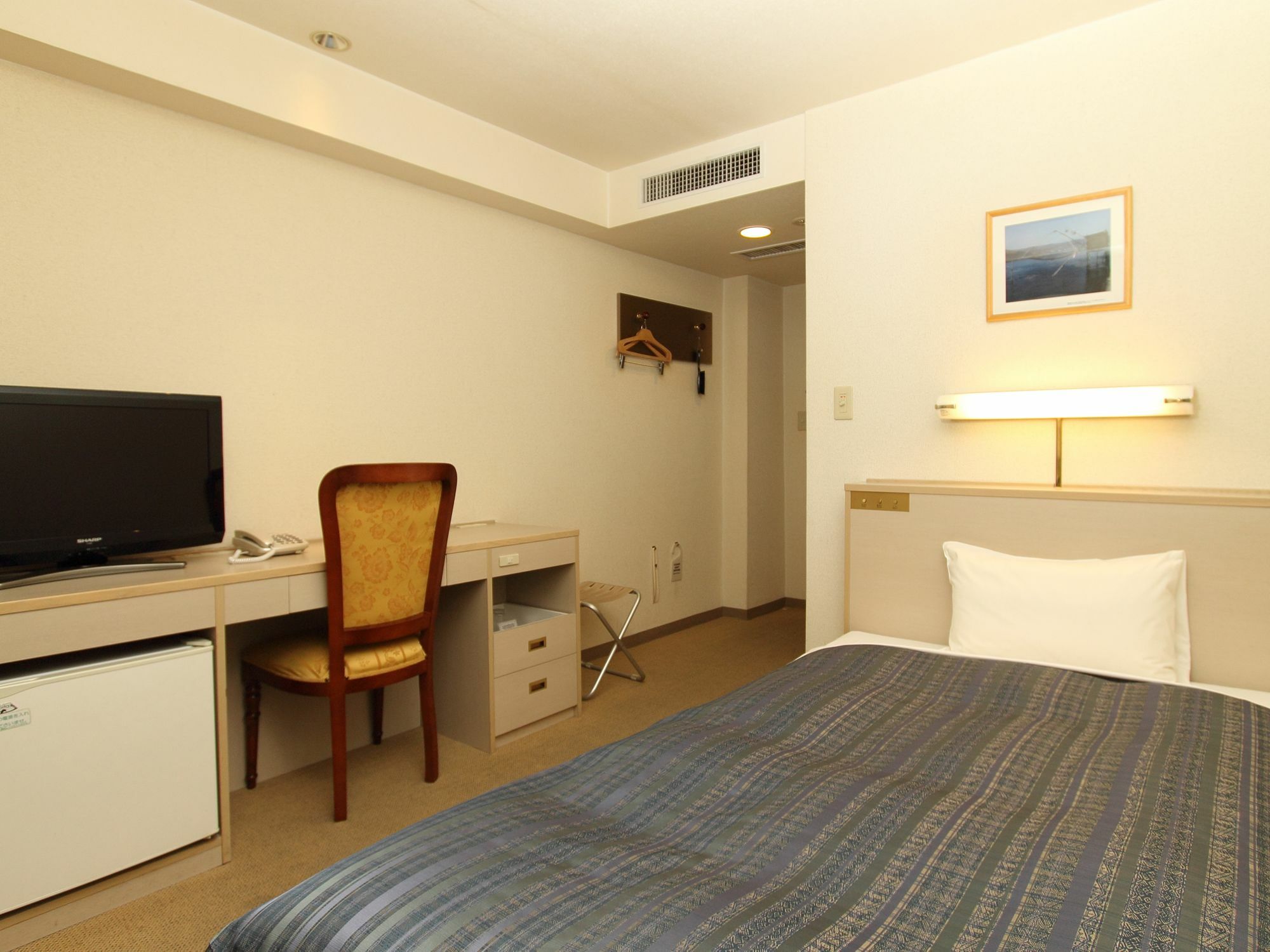 Suwa Lakeside Hotel Экстерьер фото